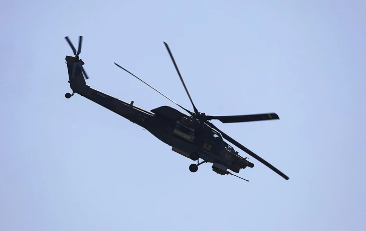 Поврежденный корпус разбившегося вертолета Ми-8 нашли на дне Онежского озера