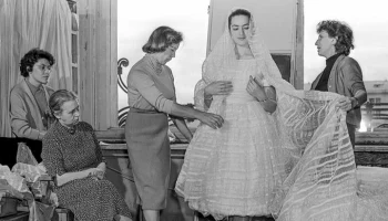 Главархив открыл виртуальную выставку "Модные тенденции в Москве"