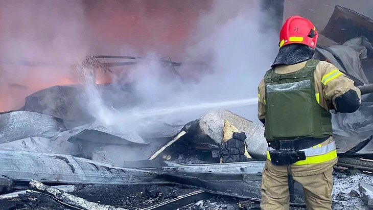 Кличко сообщил о пожаре в Голосеевском районе Киева