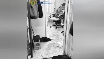 Тело мужчины с ножевым ранением найдено в квартире на севере Москвы