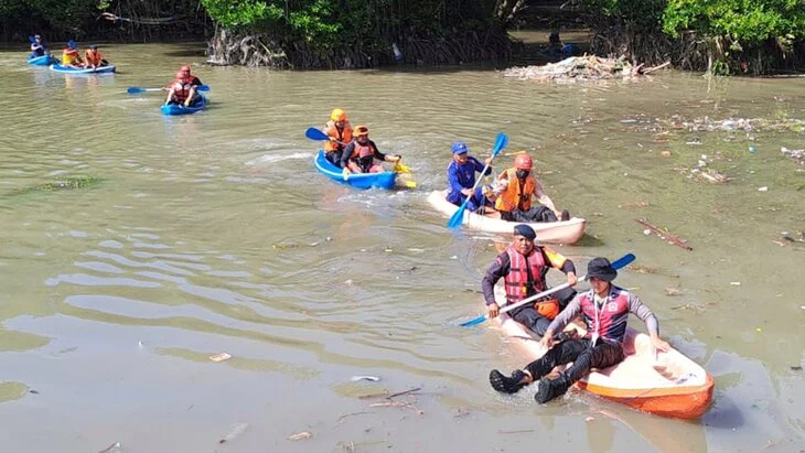 Jakarta Globe: 14 человек погибли в результате наводнений на острове Бали Jakarta Globe: 14 человек погибли в результате наводнений на острове Бали