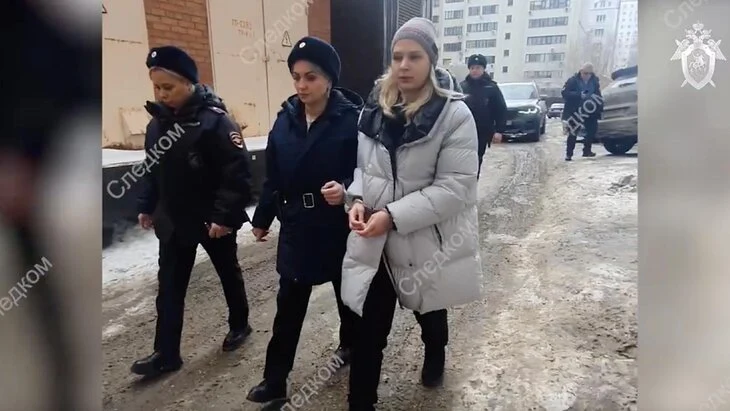 Обвинения предъявлены женщине и ее племяннику по делу об убийстве экс-мэра Самары Обвинения предъявлены женщине и ее племяннику по делу об убийстве экс-мэра Самары