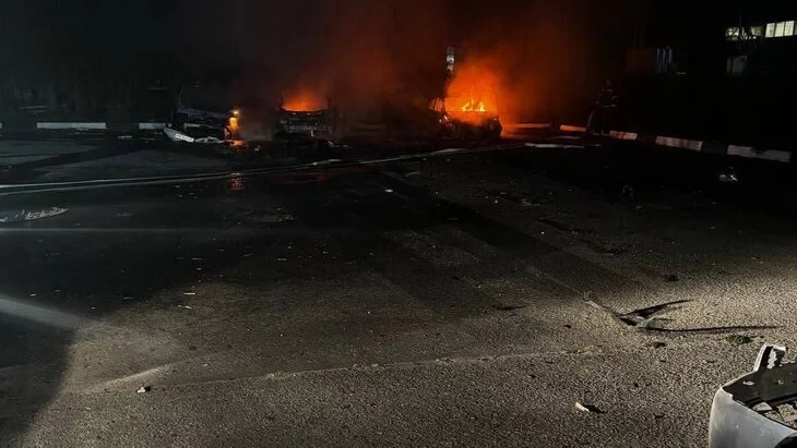 Водитель грузовика пострадал в результате атаки БПЛА в Белгородском районе Водитель грузовика пострадал в результате атаки БПЛА в Белгородском районе