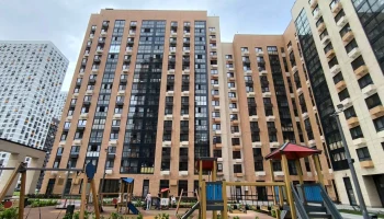 Бизнес может приобрести 24 коммерческих помещения в новостройках на Амурской улице