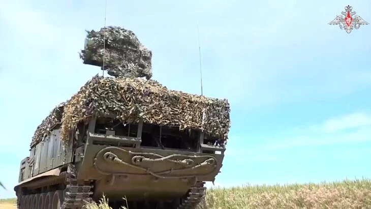 Шесть украинских БПЛА и пять ракет были сбиты в Курской области Шесть украинских БПЛА и пять ракет были сбиты в Курской области