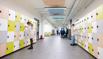 Модернизированные школы откроют в 10 округах Москвы в 2025 году