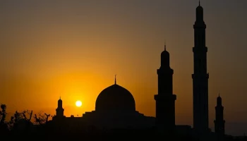 Четыре человека погибли в результате стрельбы около мечети в Омане