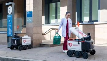 Собянин: роботы-доставщики повысят эффективность логистики в больницах Москвы