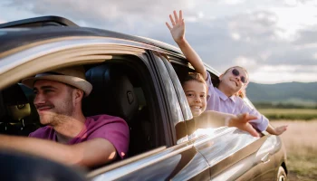 Замглавы МФП Чиннов предложил продлить ежегодный оплачиваемый отпуск