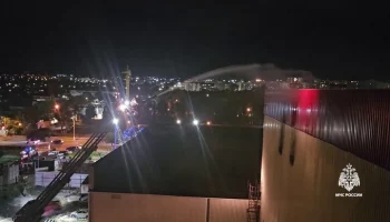 Пожар в торговом центре в Симферополе локализован