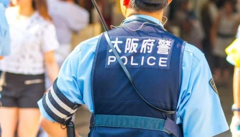 NHK: в Японии машина врезалась в группу детей