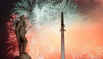 Салюты в честь Дня Победы пройдут в Москве и других городах-героях