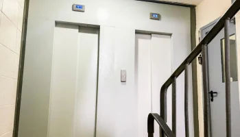 В жилом доме в районе Чертаново Центральное произвели замену всего лифтового оборудования