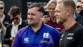 Игрок в дартс Люк Литтлер признан самым сексуальным спортсменом мира