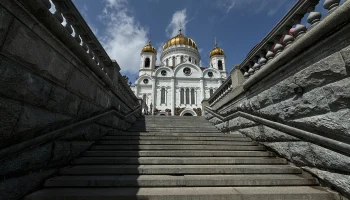 Движение в районе храма Христа Спасителя перекроют 11-12 апреля