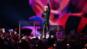 Певец Shaman попросил жюри не оценивать его выступление на "Интервидении"