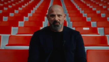 ФК &laquo;Спартак&raquo; продлил контракт с тренером Станковичем на один год