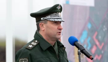 Паркинг элитных машин и долги: что нажил подозреваемый во взяточничестве Иванов