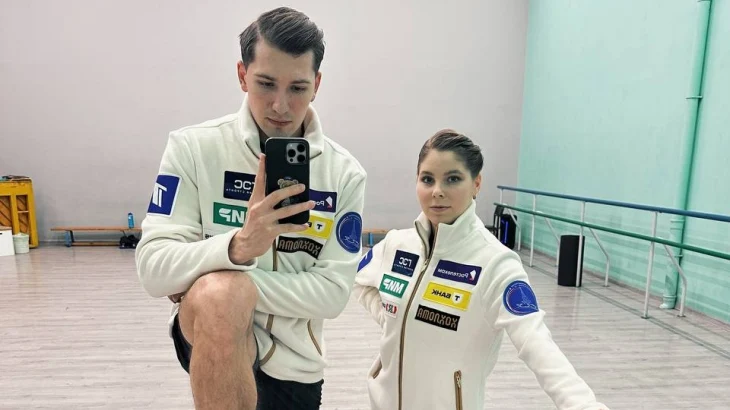 Чемпионы мира по фигурному катанию Мишина и Галлямов поссорились в прямом эфире Чемпионы мира по фигурному катанию Мишина и Галлямов поссорились в прямом эфире