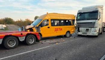 Шестеро детей пострадали в ДТП с автобусом в Приморье
