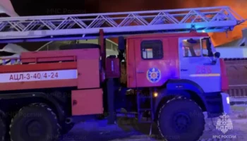 Крупный пожар произошел в торговых павильонах в Сергиевом Посаде