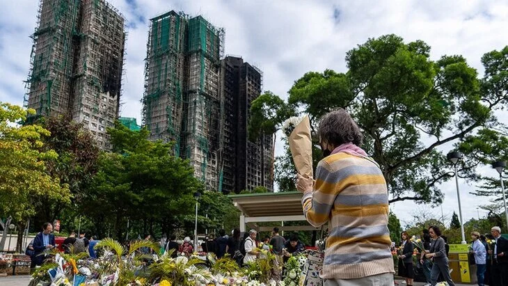 Число погибших при пожаре в Гонконге выросло до 168