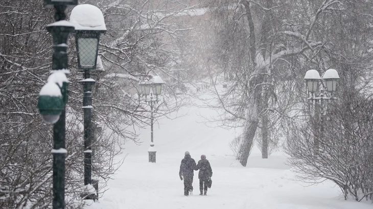 Синоптики сообщили о морозной и облачной погоде в Москве 3 февраля