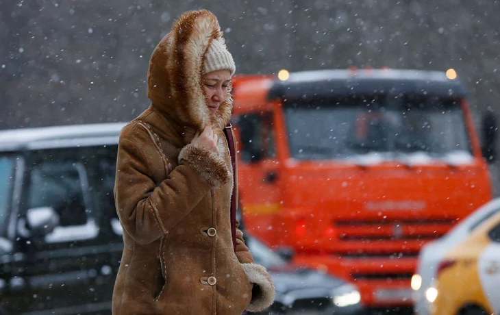 Москвичей предупредили о сильном порывистом ветре 18 января