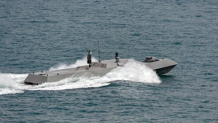 Четыре безэкипажных катера уничтожены в акватории Черного моря у Туапсе