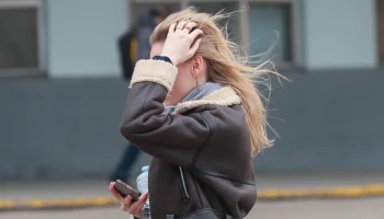 МЧС выпустило предупреждение в связи с непогодой в Москве 9 апреля