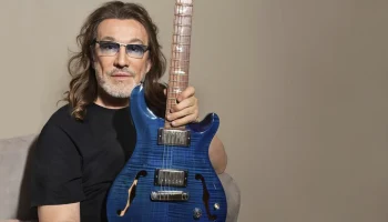 Владимир Кузьмин поздравит поклонниц с&nbsp;8 Марта большим концертом в&nbsp;Москве