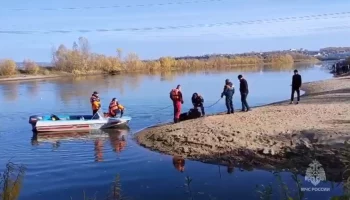 Грузовик с людьми утонул в реке в Красноярском крае, никто не выжил