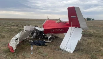 Легкомоторный самолет упал в Калмыкии