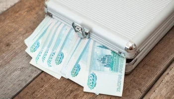 В России выявили рекордное число случаев незаконного вывоза наличных
