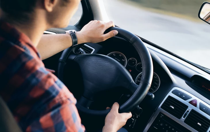 В ГД предложили выдавать права на 15 лет: кто сможет на них претендовать В ГД предложили выдавать права на 15 лет: кто сможет на них претендовать