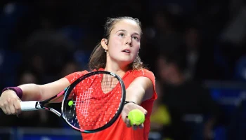 Организаторы турнира WTA извинились за ошибку с национальностью Касаткиной