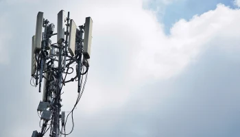 Петербуржцев предупредили об ухудшении качества связи для обеспечения безопасности