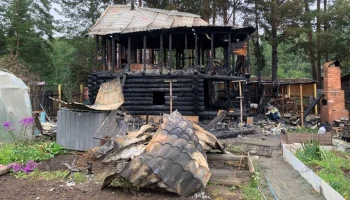 Четыре человека погибли в пожаре под Екатеринбургом