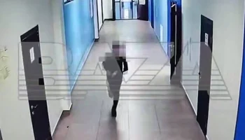 Пострадавшая после нападения ученика в Люберцах педагог остается в больнице