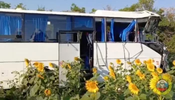 ГАИ: столкнувшийся с грузовиком под Волгоградом автобус выехал на встречку