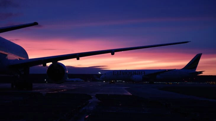 Летевший из Москвы в Стамбул самолет экстренно сел в Варшаве Летевший из Москвы в Стамбул самолет экстренно сел в Варшаве