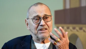 Режиссер Кончаловский: "Оскар" вряд ли поможет получить Борисову новые роли