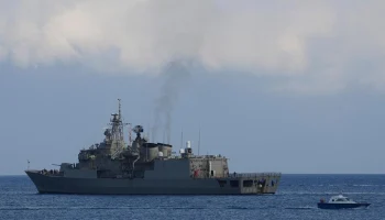 Около 80 тел обнаружены на месте затопления иранского фрегата у Шри-Ланки Около 80 тел обнаружены на месте затопления иранского фрегата у Шри-Ланки