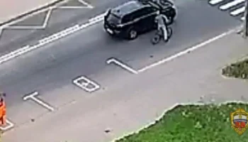 Водитель в Москве выстрелил из оружия во время конфликта с велосипедистом