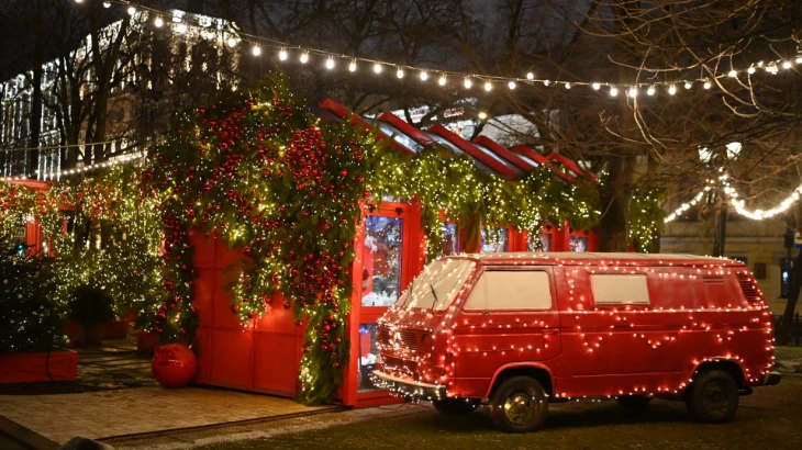 Локальные бренды собрались на Тверском бульваре в рамках «Зимы в Москве» Локальные бренды собрались на Тверском бульваре в рамках «Зимы в Москве»