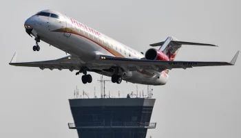 &laquo;Спорный момент&raquo;: в каких случаях можно получить компенсацию в 100 рублей за задержку рейса