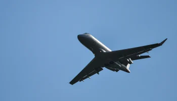 Восемь самолетов перенаправили на другие аэропорты из-за ограничений во Внукове