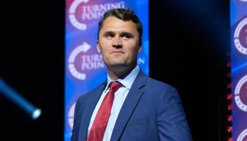 Убитый активист Кирк выступал против военной помощи Украине