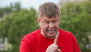 Губерниев предпочел поехать на ЧМ по биатлону вместо корпоратива за 10 миллионов