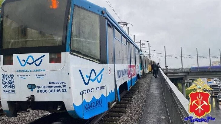 Еще одно уголовное дело завели в Кемерове из-за смертельного ДТП с трамваями Еще одно уголовное дело завели в Кемерове из-за смертельного ДТП с трамваями